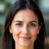 Elif Yılmaz, hoofd productontwikkeling